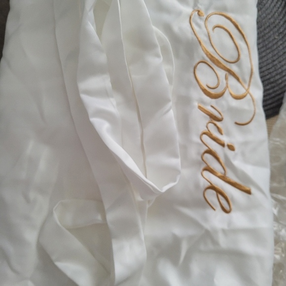 The Ring Box Bride Set - Picture 3 of 5